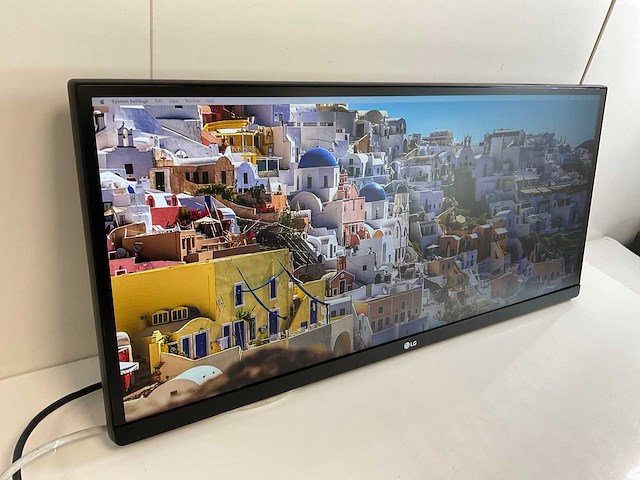 Lg (29ub67-b) 29”, 2560x1080 (qhd) ah-ips monitor - afbeelding 2 van  3