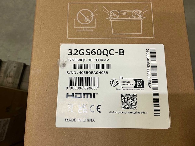 Lg 32gs60qc ultragear 31.5’’ - afbeelding 3 van  4
