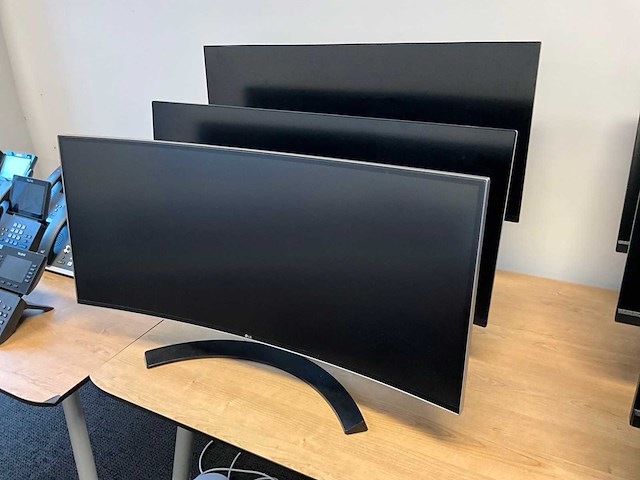 Lg 34uc88/34wr55qc/35wn75c curved monitor (3x) - afbeelding 1 van  13