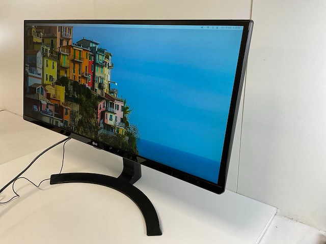 Lg (34um68-p) 34”, 2560x1080 (qhd) ips monitor - afbeelding 2 van  5