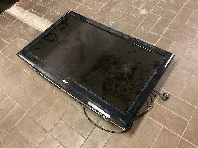 Lg 37ld420 led tv - afbeelding 3 van  6