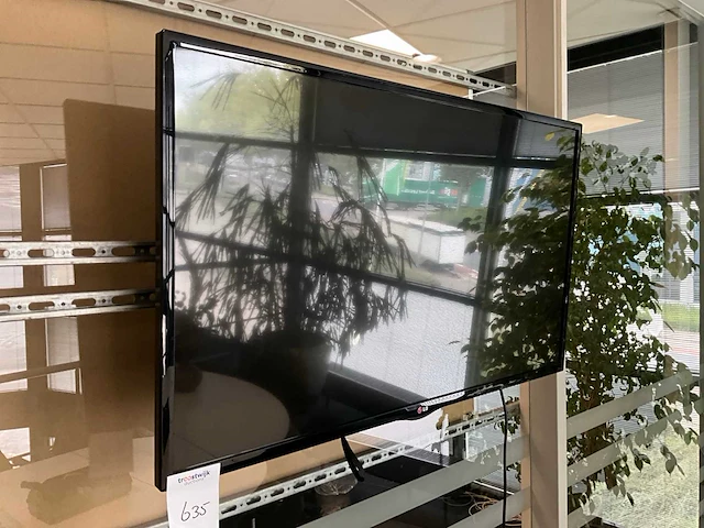 Lg 42ln5708 televisie - afbeelding 2 van  4