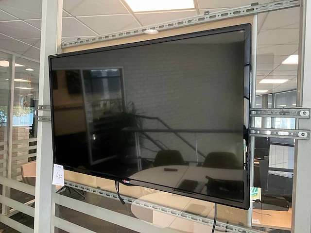 Lg 42ln5708 televisie - afbeelding 1 van  4
