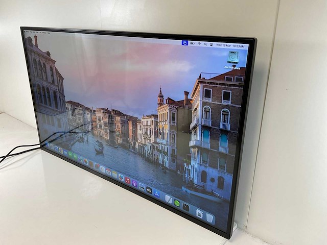 Lg (43sm5ke-b) 43”, 1920x1080 (fhd) ips monitors (2x) - afbeelding 9 van  11