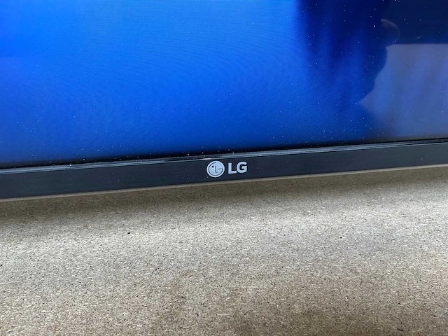 Lg 43um7100plb smart televisie - afbeelding 1 van  2