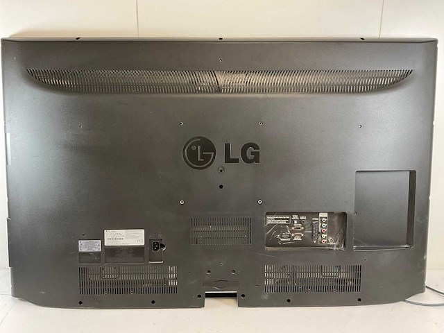 Lg (47ld450) 47”, 1920x1080 (fhd) lcd monitor - afbeelding 4 van  6