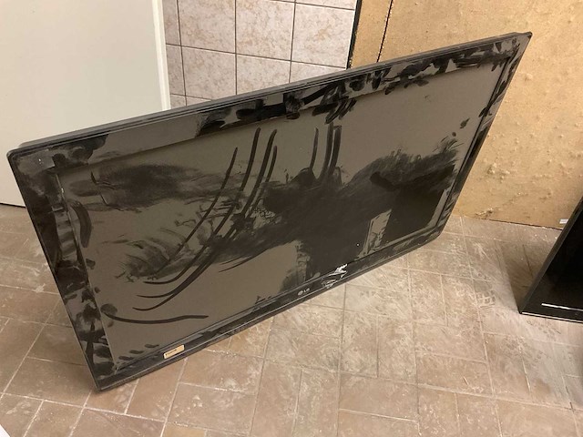 Lg 47lg50 led tv - afbeelding 1 van  6