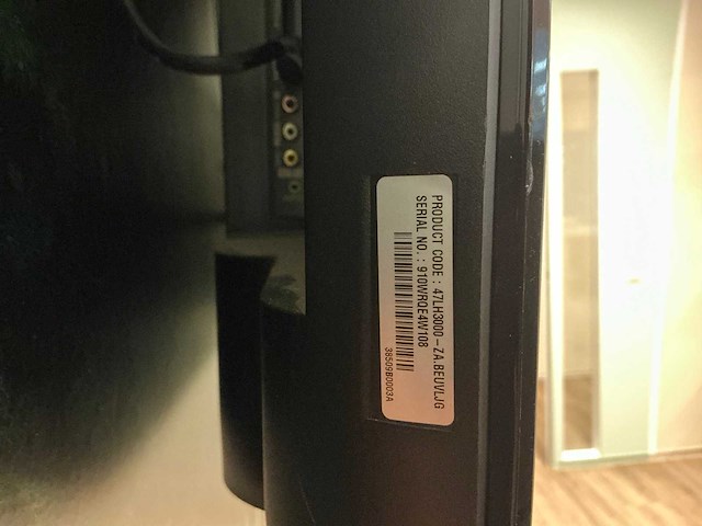 Lg 47lh3000 televisie - afbeelding 4 van  4