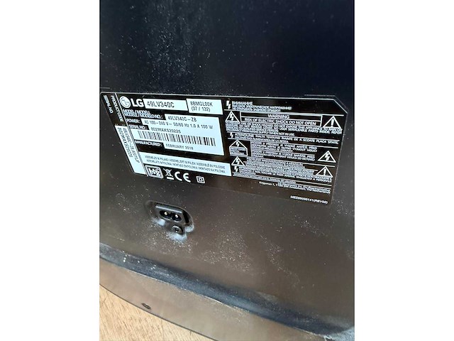 Lg 49lv340c 50 inch televisie - afbeelding 2 van  5