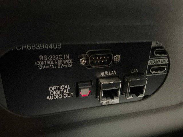 Lg 50us662h9zc 50” televisie op standaard - afbeelding 5 van  6