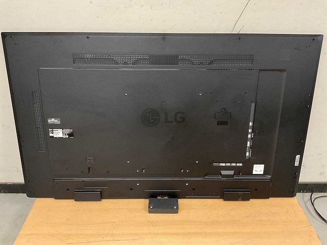 Lg (55se3ke) 55”, 1920x1080 (fhd) ips monitor - afbeelding 4 van  6