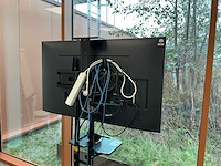 Lg 55ul3j-e 55” display signage op verrijdbare standaard - afbeelding 3 van  6