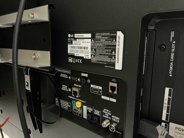 Lg 55us342h0zc 55” televisie - afbeelding 3 van  4