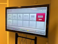 Lg 60ly330c televisie op standaard - afbeelding 1 van  7