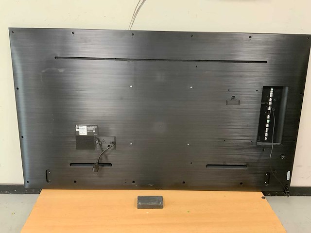 Lg (65uh5f-h) 65”, 3840x2160 (uhd) ips monitor - afbeelding 4 van  6