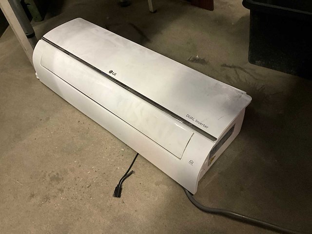 Lg dual inverter pc12sq nsj binnen unit airconditioning - afbeelding 1 van  4