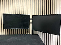Lg dubbele monitor met neomount arm - afbeelding 1 van  9