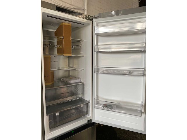 Lg gbv7280amb vrijstaand 387 l zilver - afbeelding 9 van  9
