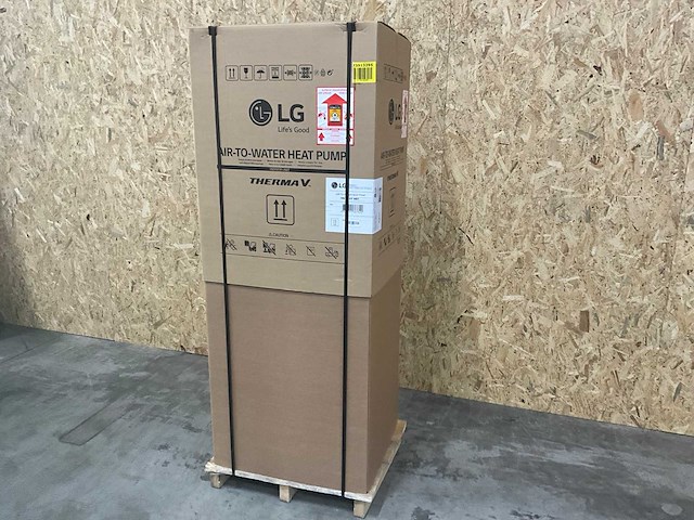 Lg hn1616y.nb1 warmtepomp l/w therma-v binnendeel hydrosplit tower iwt 200ltr. incl. bedrade bediening - afbeelding 6 van  12
