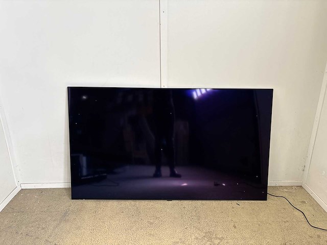 Lg oled65b4ela tv | lg 34u601sa-w monitor - afbeelding 1 van  3