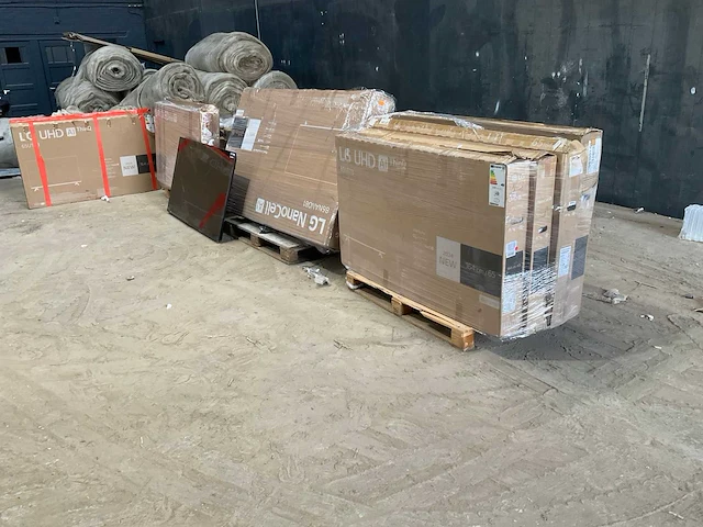 Lg televisie (17x) - afbeelding 1 van  14