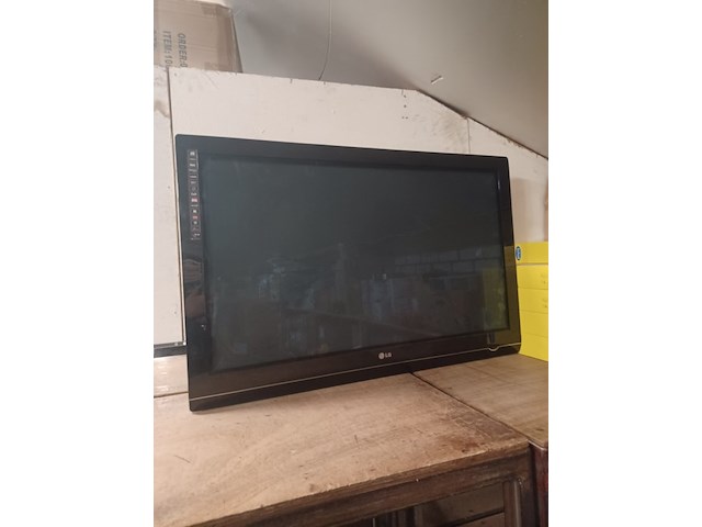 Lg tv met afstand bediening en muurbeugel aantal 1 stuks. - afbeelding 1 van  5