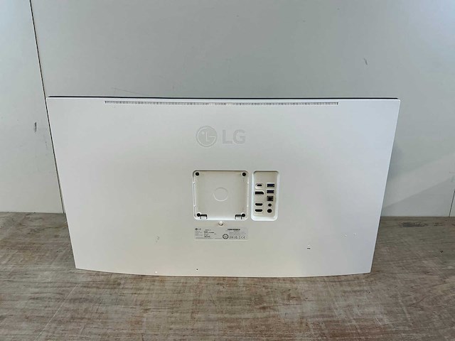 Lg ultrafine display 32uq850v proparquet monitor - afbeelding 5 van  10