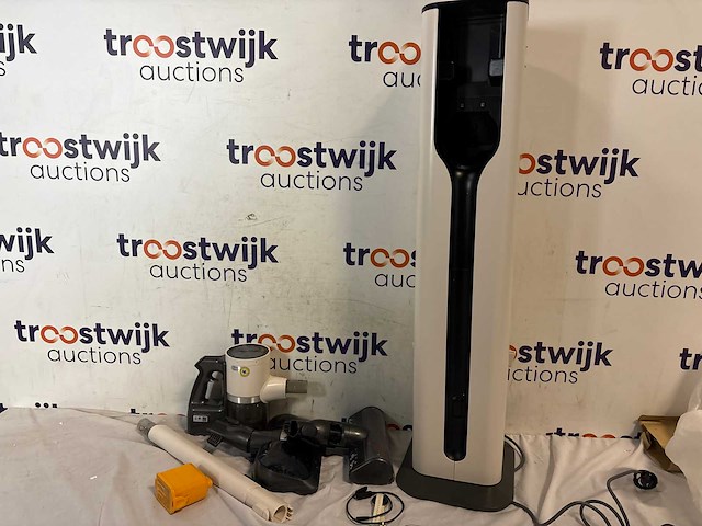 Lg vacuum cleaner vcc a9t-ultra1c, garmin lily 2 cream - afbeelding 1 van  1