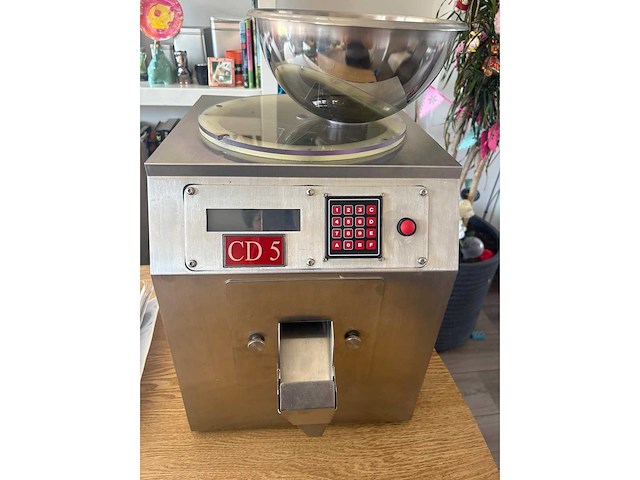 Lga - cd5 - programmeerbare capsule-/tablettentelmachine met toebehoren - afbeelding 1 van  4