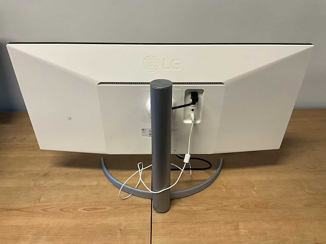 Lg/aoc monitor (3x) - afbeelding 10 van  10