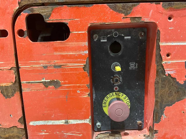 Lgmg - 2018 - ges 242 - hoogwerker - afbeelding 3 van  18