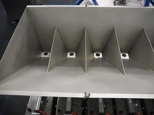 Lh packaging bv - afbeelding 11 van  14