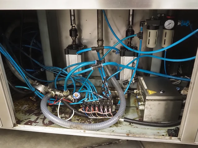 Lh packaging bv - afbeelding 15 van  23