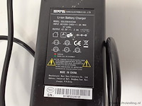 Li-ion acculader 42v sslc084v42xh - afbeelding 3 van  3