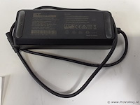 Li-ion acculader stc-8137lc - afbeelding 3 van  3