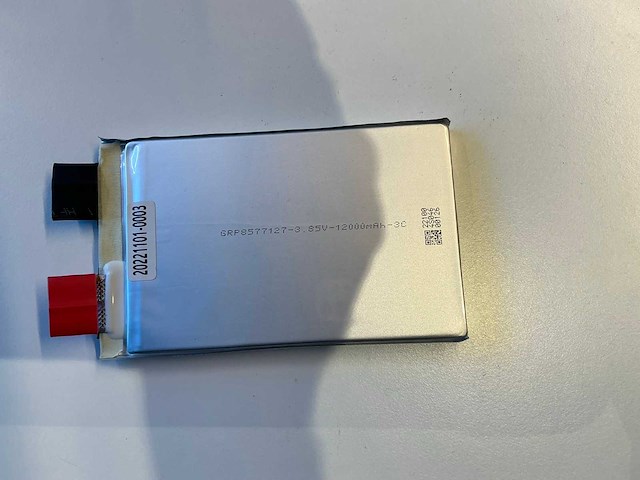 Li-po accu 3,85volt 12000mah - afbeelding 2 van  3