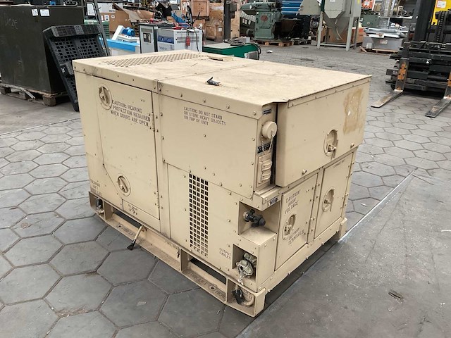 Libby corp mep-802a stroomgenerator - afbeelding 9 van  15
