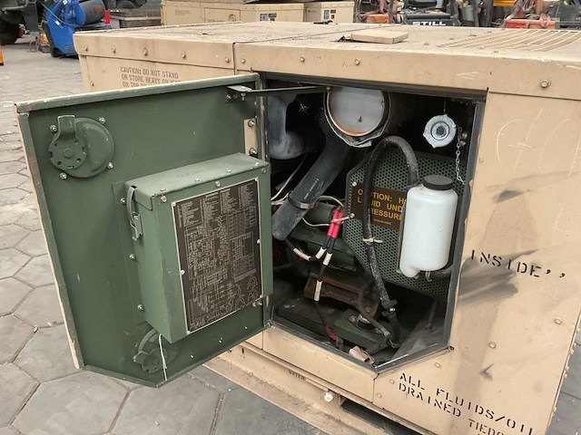 Libby corp mep-802a stroomgenerator - afbeelding 12 van  15