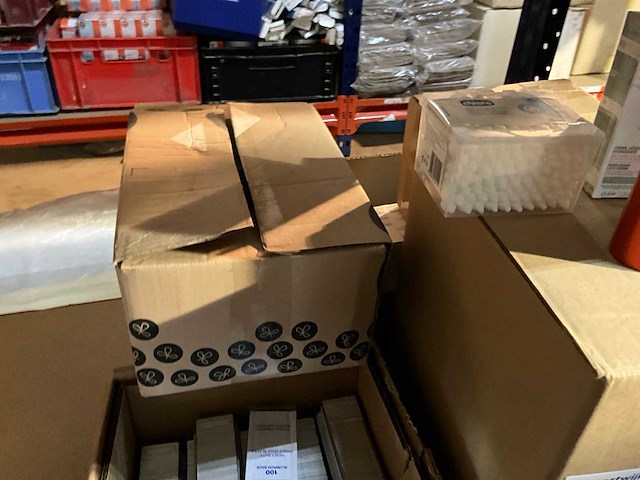 Lichaamsverzorging producten - afbeelding 4 van  5