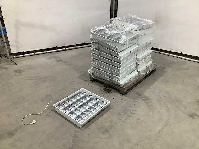 Licht armatuur (20x) - afbeelding 1 van  5