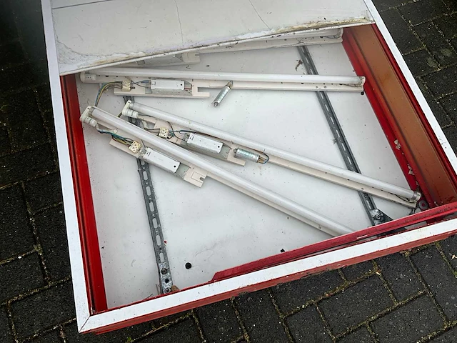 Lichtbak - kunststof / aluminium - reclamebord - afbeelding 3 van  3