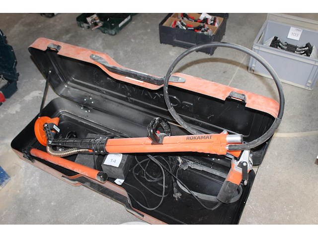 Lichtgewicht vlindermachine rokamat skate in koffer. - afbeelding 3 van  3