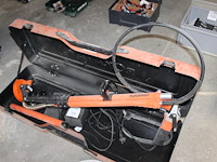 Lichtgewicht vlindermachine rokamat skate in koffer. - afbeelding 3 van  3