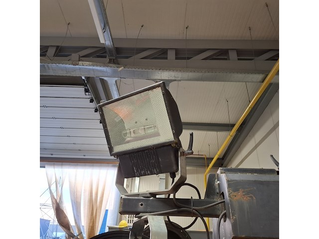 Lichtmast aggregaat, tower light, vb9, oranje, 2014 - afbeelding 4 van  40