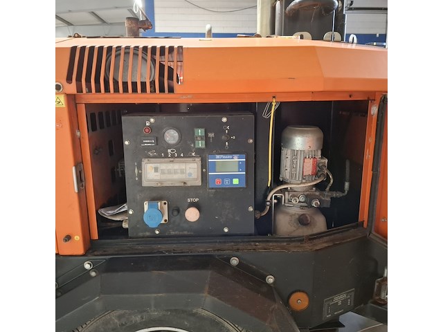 Lichtmast aggregaat, tower light, vb9, oranje, 2014 - afbeelding 13 van  40