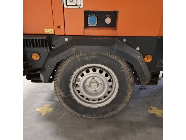 Lichtmast aggregaat, tower light, vb9, oranje, 2014 - afbeelding 19 van  40