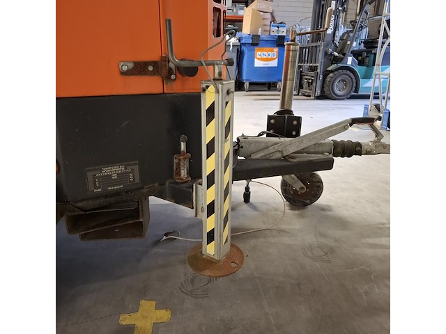 Lichtmast aggregaat, tower light, vb9, oranje, 2014 - afbeelding 21 van  40