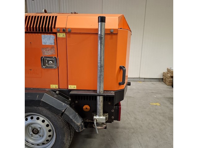 Lichtmast aggregaat, tower light, vb9, oranje, 2014 - afbeelding 29 van  40