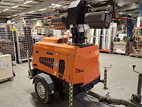 Lichtmast aggregaat, tower light, vt1, oranje, 2010 - afbeelding 36 van  38