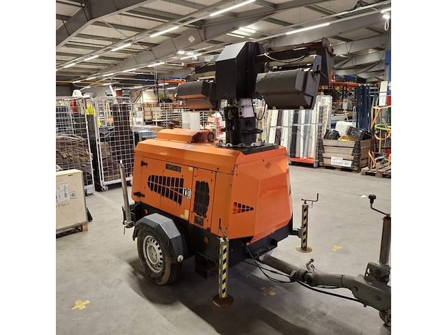 Lichtmast aggregaat tower light, vt1, oranje, 2010 - afbeelding 36 van  38